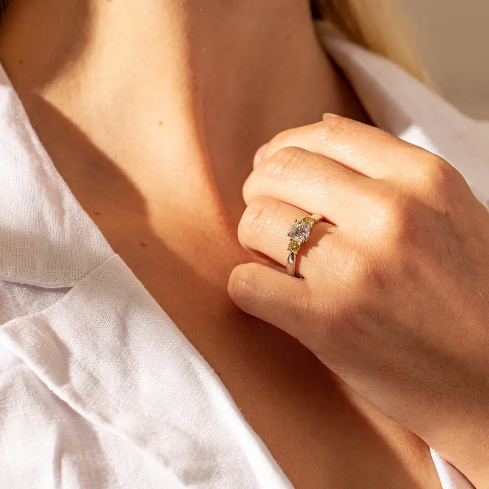 18ct White Gold 1.01ct Diamond Three Stone Ring