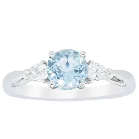 18ct White Gold .74ct Aquamarine & Diamond Ayla Ring 18ct White Gold .74ct Aquamarine & Diamond Ayla Ring
