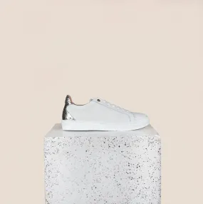 Amalfi - Great White/Dotted Gold Amalfi - Great White/Dotted Gold