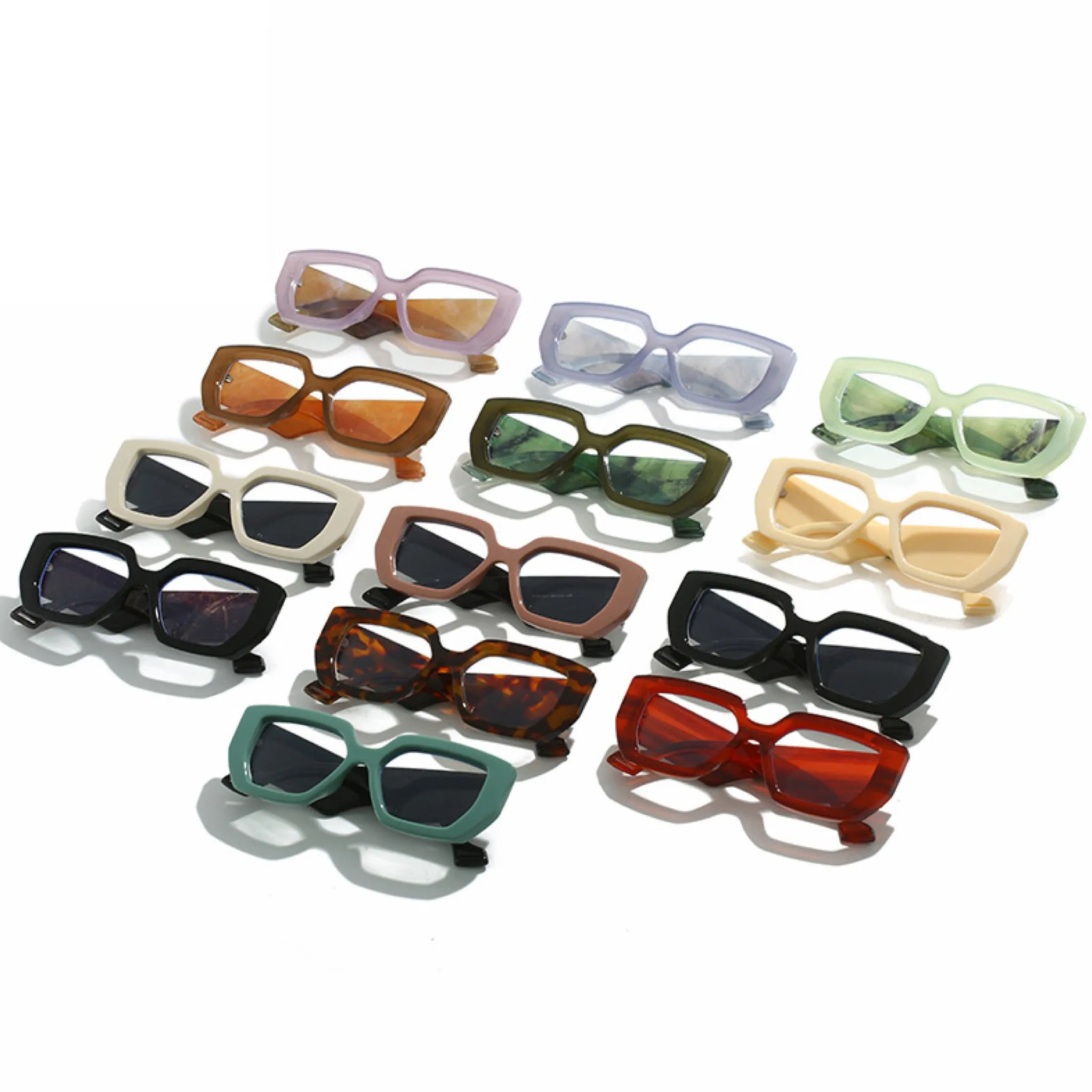 Ava Clear Frames