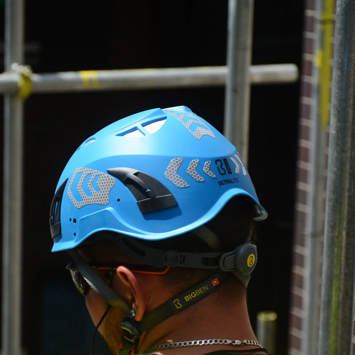 BIGBEN® UltraLite Vented Hi-Vis Height Safety Helmet