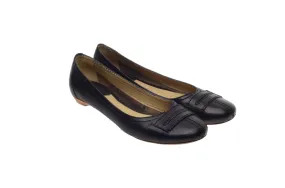Chloe - Black Flats - IT 39 Chloe - Black Flats - IT 39