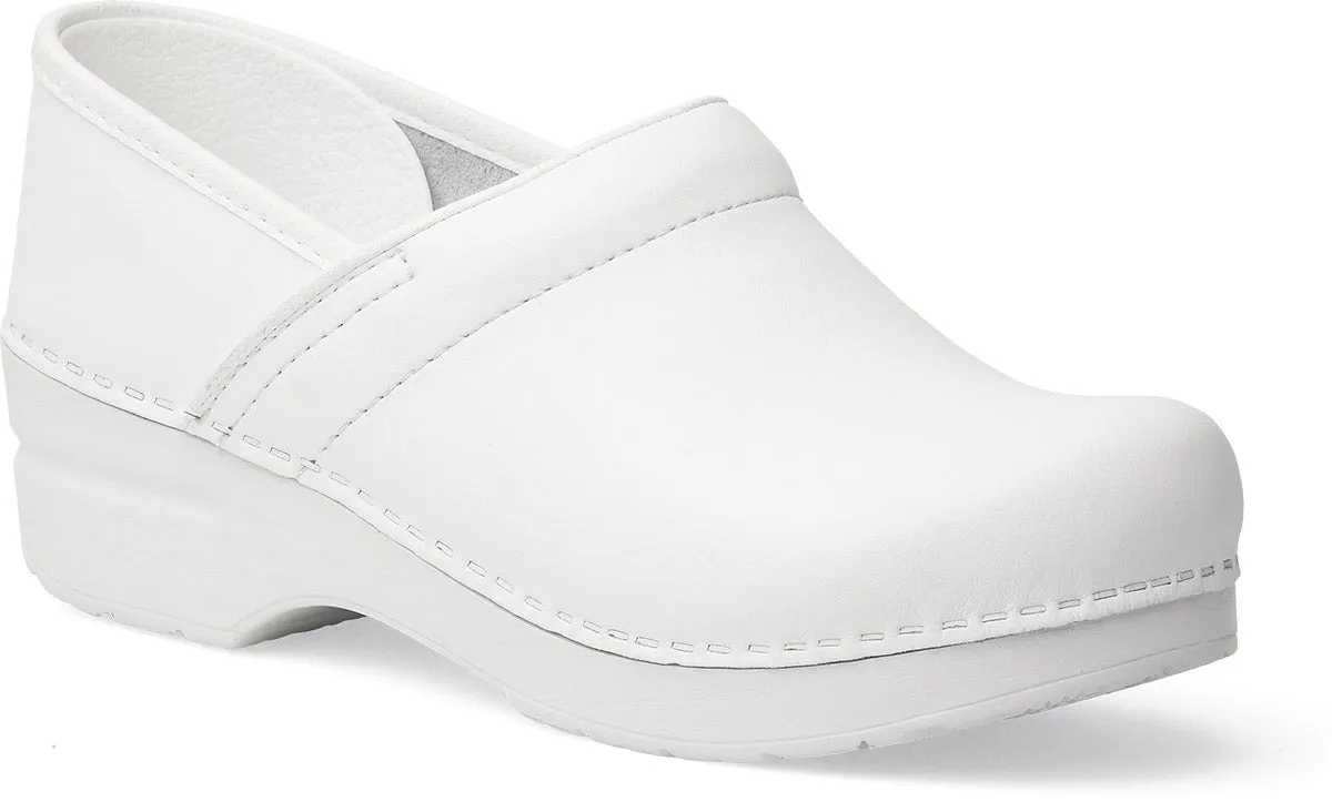 DANSKO WOMEN'S PROFESSIONAL CLOSED BACK CLOG #6600