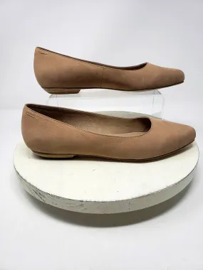 Eileen Fisher Size 10 Beige Flats NWOB Eileen Fisher Size 10 Beige Flats NWOB