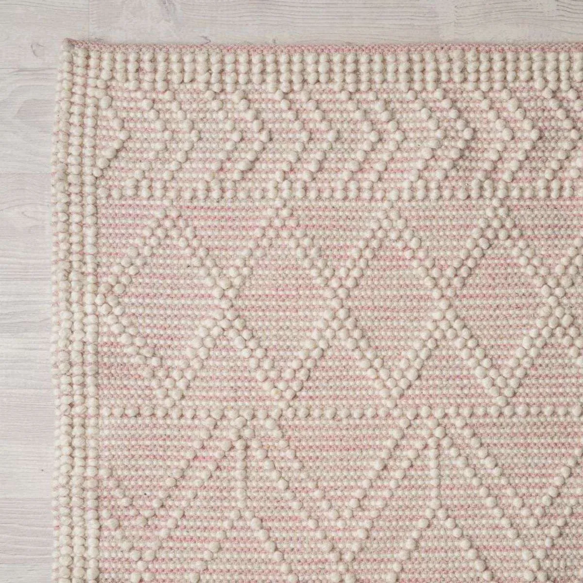 Greta Floor Rug - Natural/Pink - Large