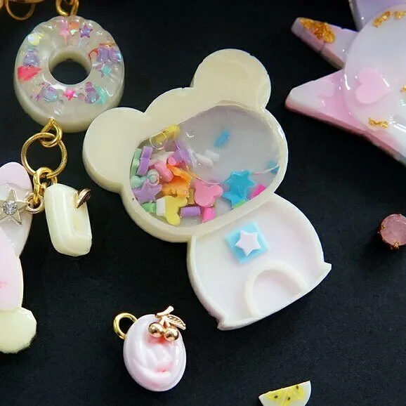 Gumball Machine Bear Shaker Silicone Mold