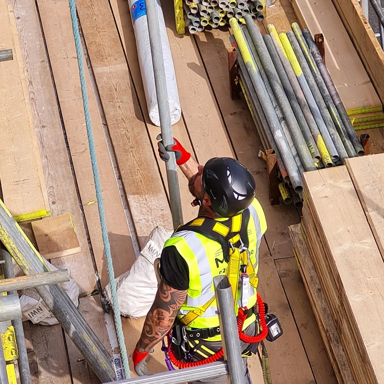 Helmet Kit 4 - Tinted Visor, Ear Defenders, Comfort Pads & BIGBEN Ultralite Helmet