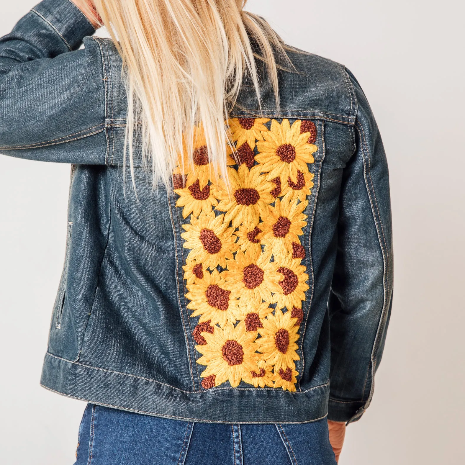 MK22508 - Embroidered Denim Jacket Light Wash Blue - Hooded