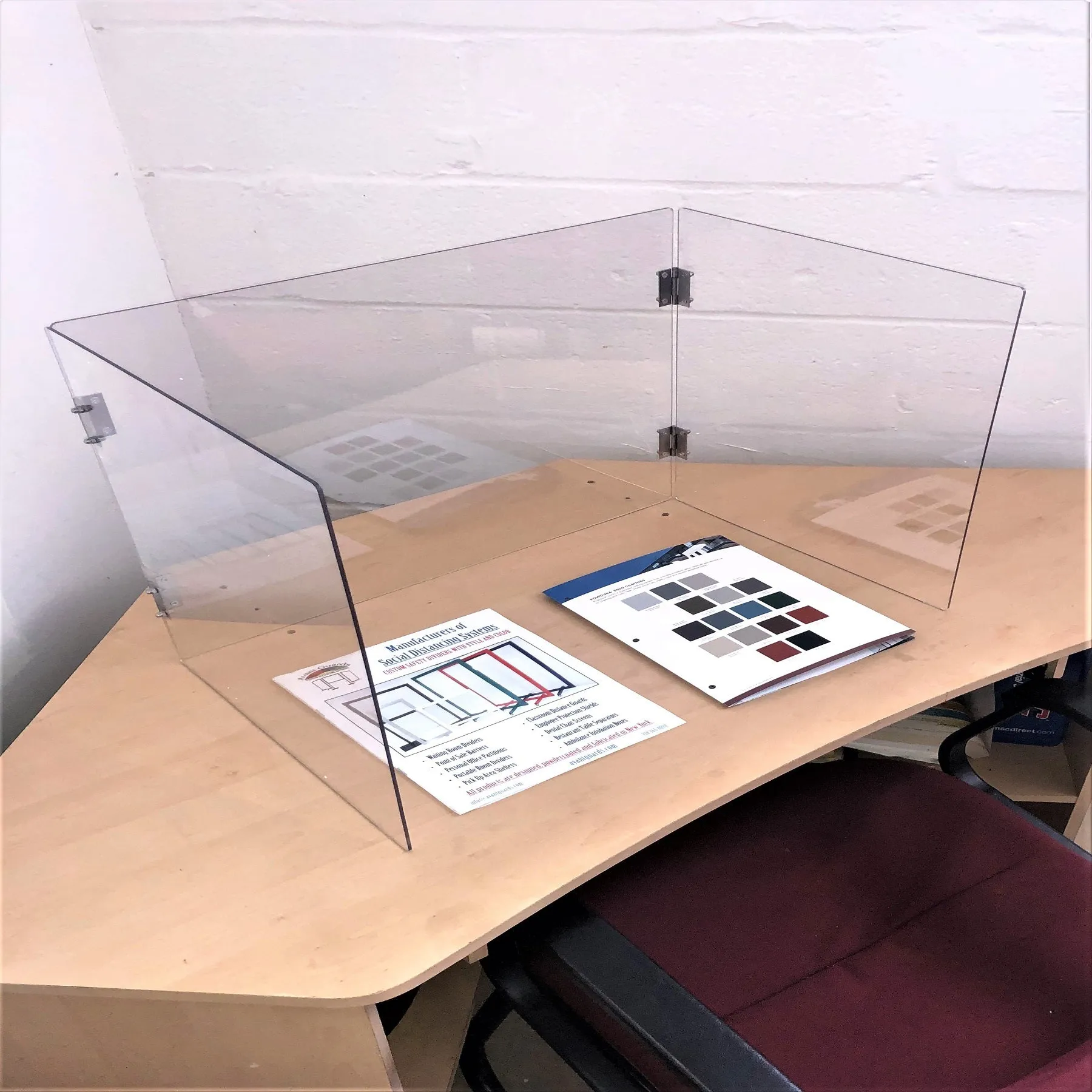 Small Student Desktop Barrier