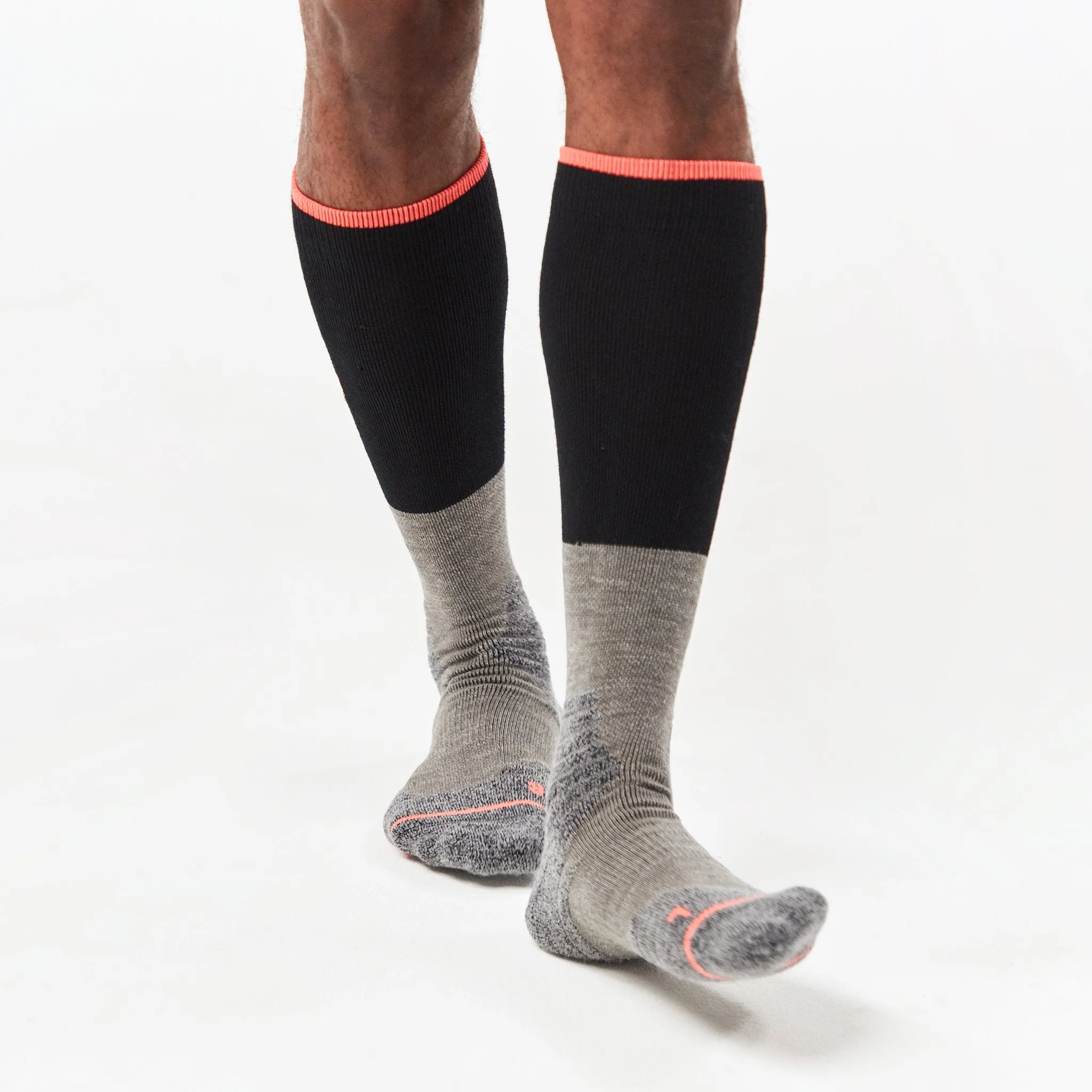 T3 Snowboard: Black Sky