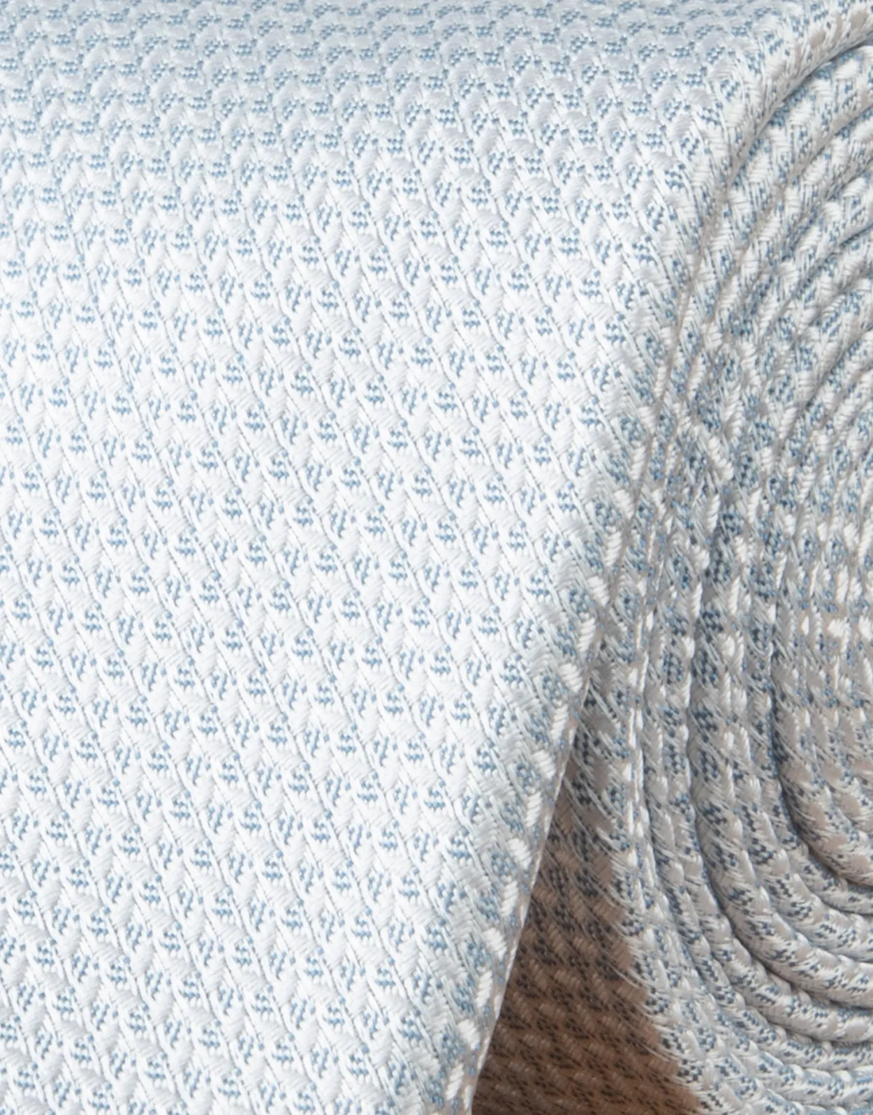 White & Light Blue Textured Silk Tie